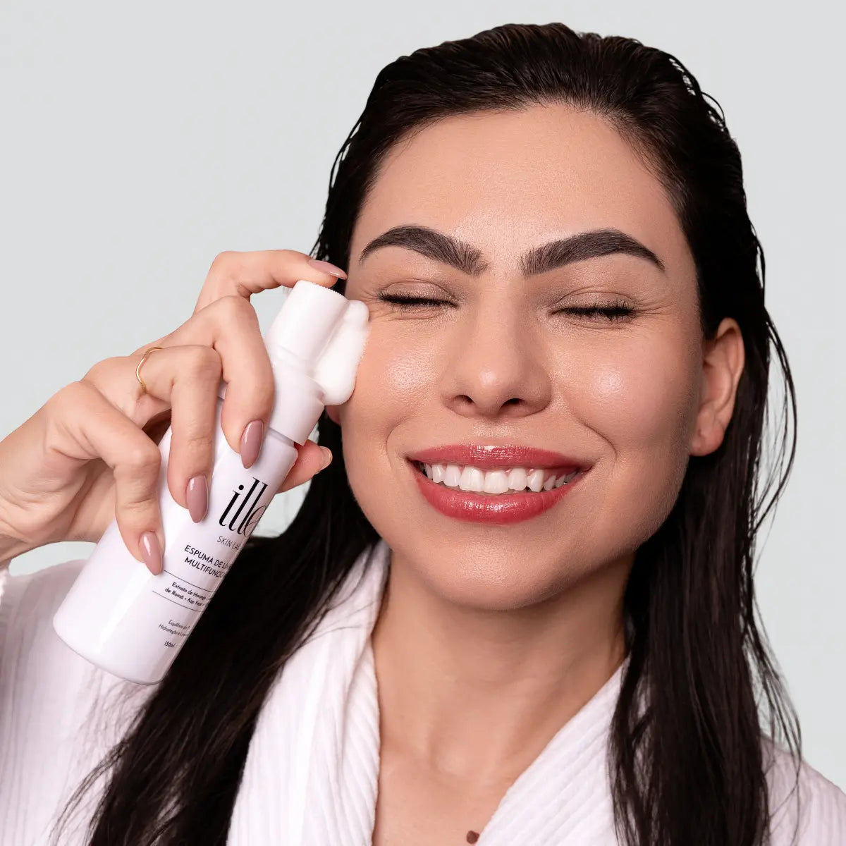 Espuma de Limpeza Multifuncional ILLE Skin Lab - 150ml